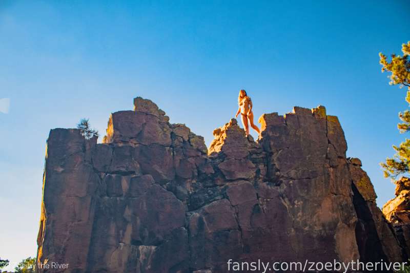 Zoebytheriver - Fansly - 17 Oct, 2021 3