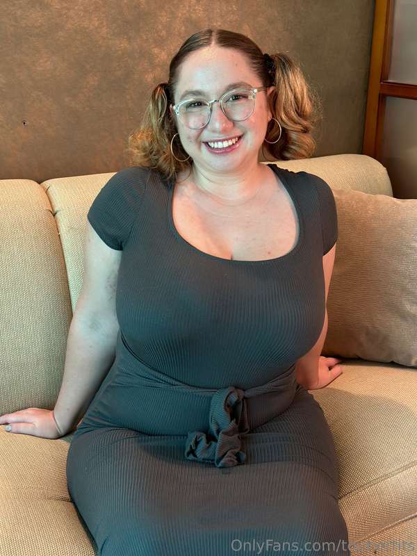 "Titfuck with Nerdy Sweetheart Maxine" Photo Set 1
