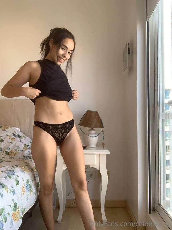 Message me and I’ll send you the one without my hands coveri.. 2