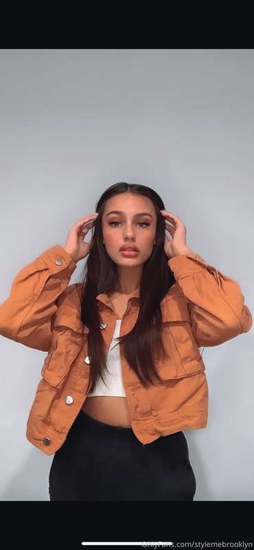 🧿JEAN JACKETS🧿 Jean jackets will be a staple this upcoming f.. 1