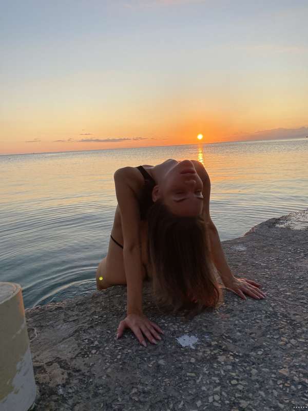@missbkreutz_private Borbala 🤤🤤🤤