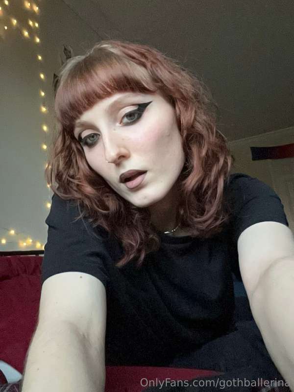 🦇🖤😈