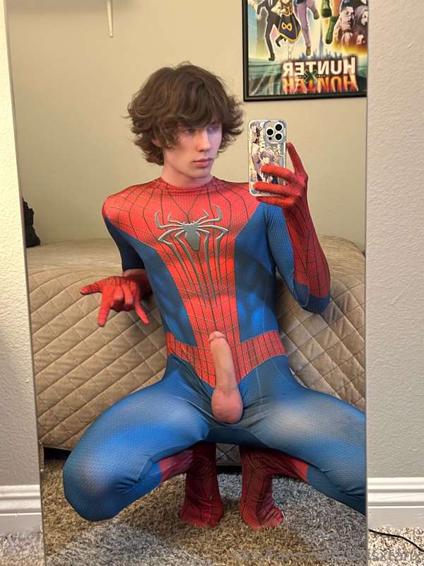 Peter Parker and his big web shooter is back. 💦 New jerk off.. 1
