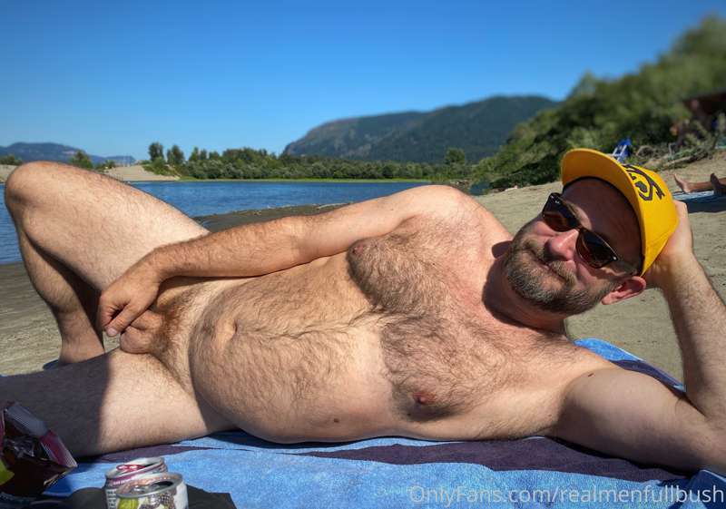 Got a chance to get out to the river this weekend.  I love g..