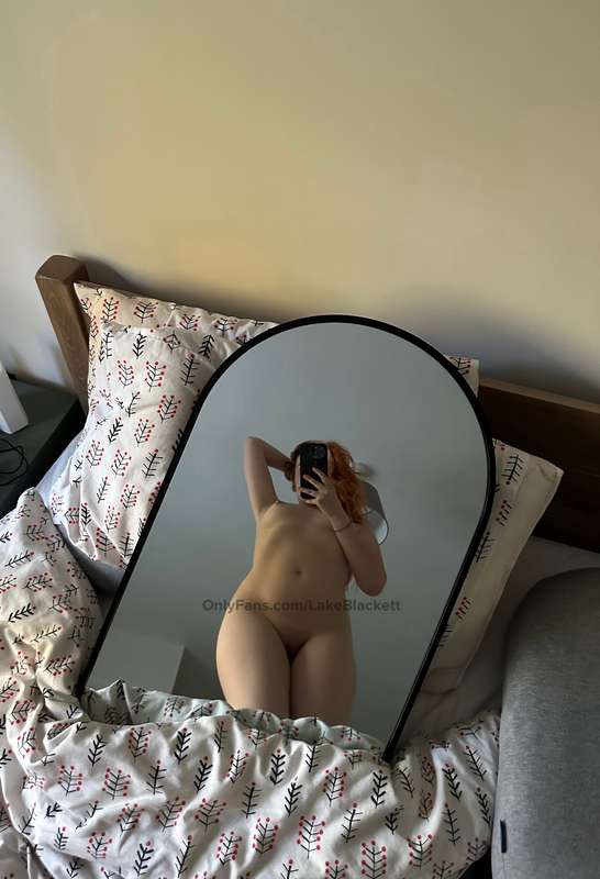 I love posing for you 😍 3