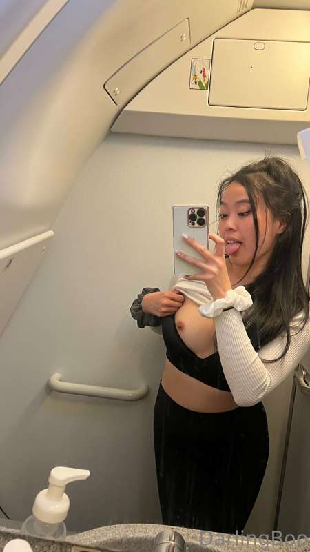 Hii just landed in Vegas so I’ll be a bit slow in replying t.. 10