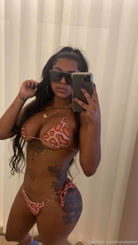 WHO'S INTO KINKY STUFF? Hit rebill to receive free videos of..