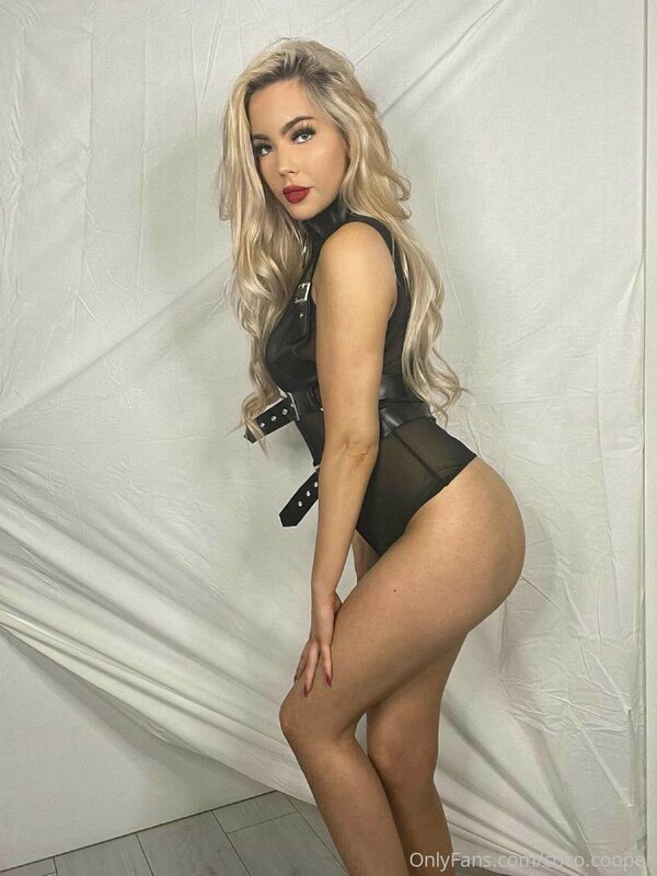 Go sub to my horny blonde @dirtythoughts1 message me with FR.. 1