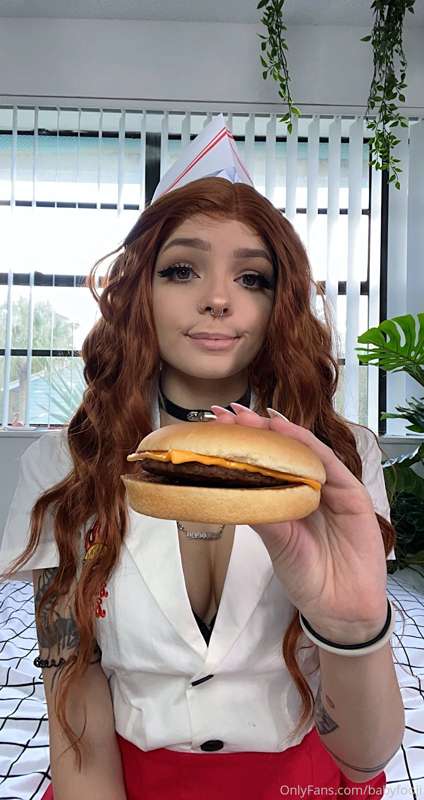Waitress set pt. 1 🍔🖤 which patties do you prefer? Ass or ti.. 29