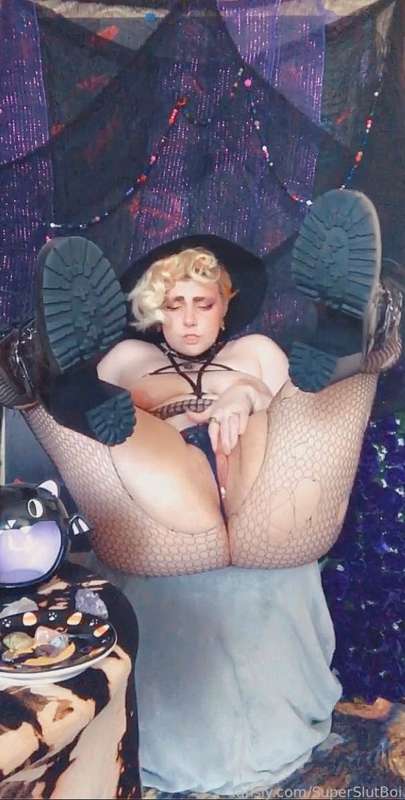 Superslutboi - Fansly - 03 Oct, 2021 19