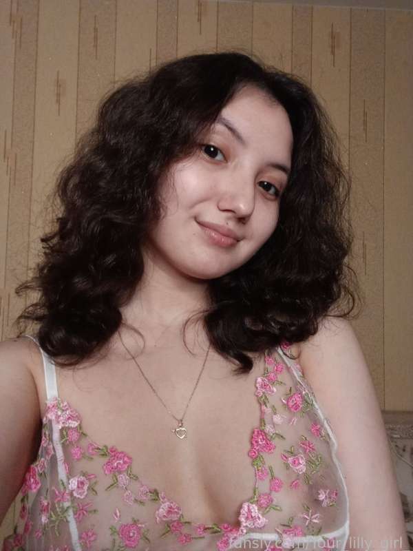Your_Lilly_Girl_ - Fansly - 13 May, 2023 4