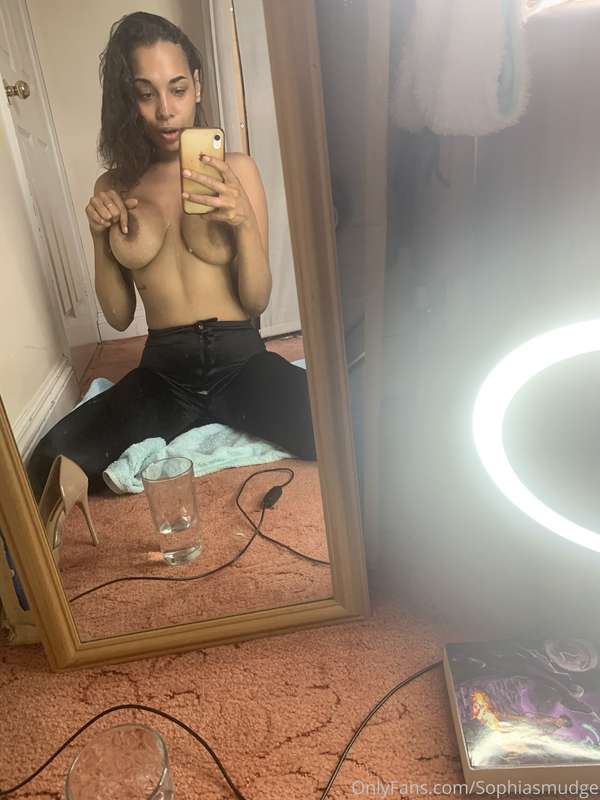Been a messy little bitch today 😏 2