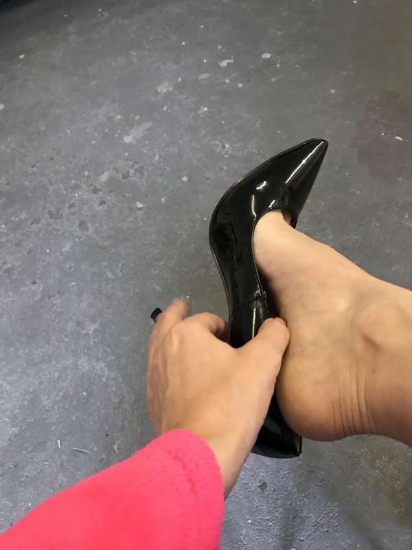 Red sole stilettos 4