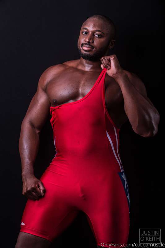 From a shoot in Dallas years back. Didn't get to keep the si.. 2