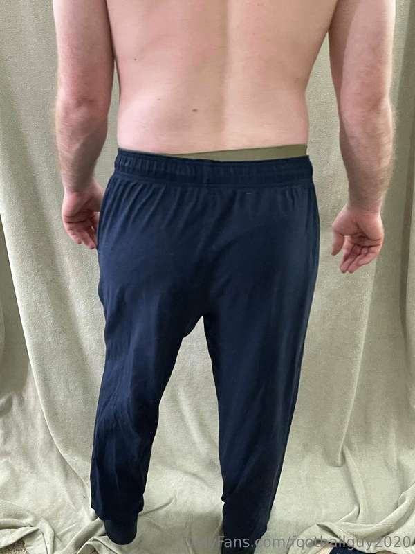 The Shirtless Sarge - Showing off the SARGE bod! Set 12 14