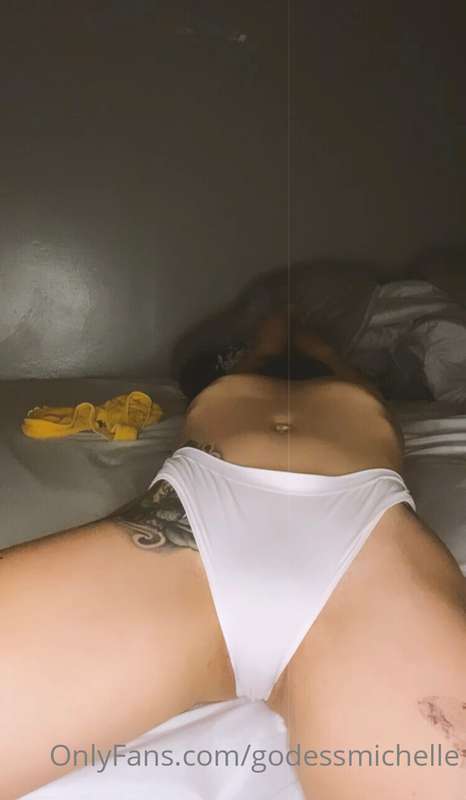 Quiero ser esclava de tus deseos esta noche 🥷🥵😈🔥🖤 14