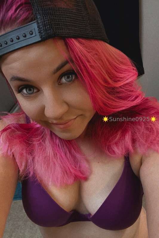 Guess my bra size! Tip me $5 and make your guess, guess corr.. 2