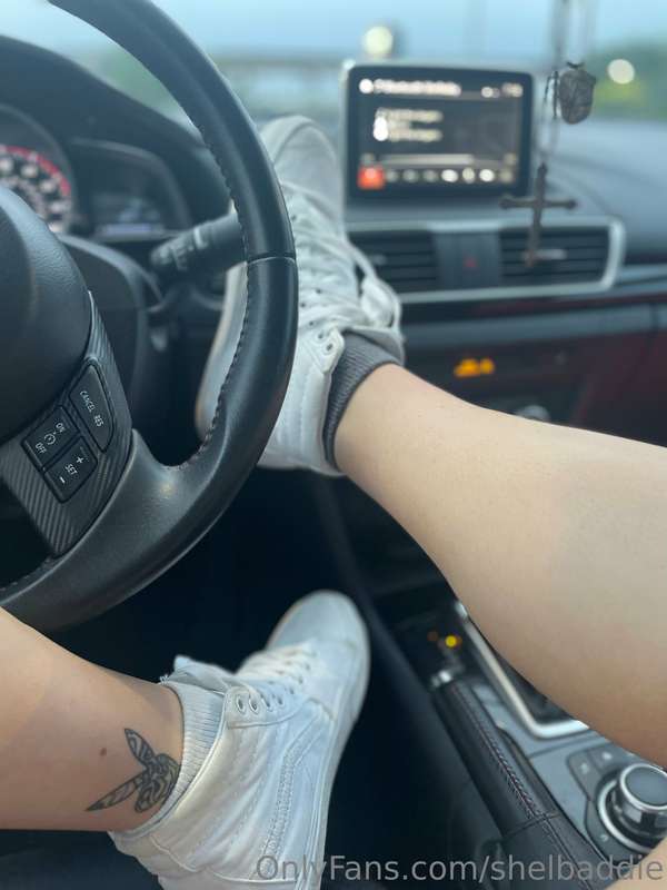 anyone into buying socks/undies? 🫶🏼 3