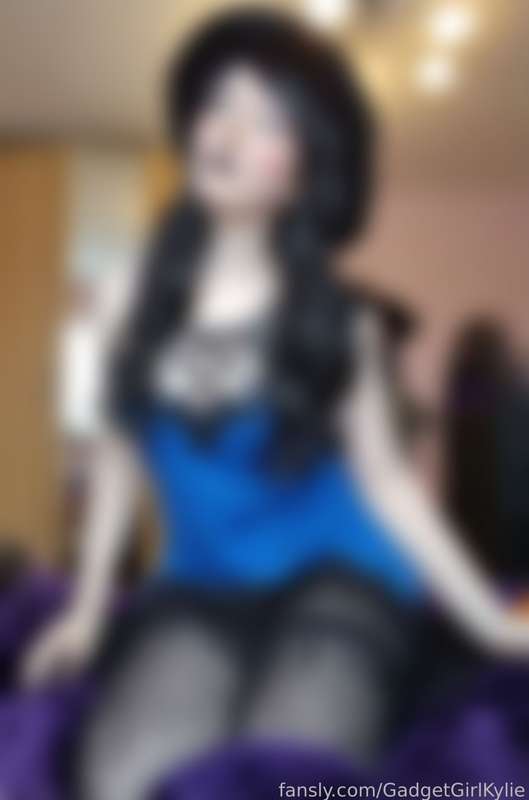 Gadgetgirlkylie - Fansly - 04 Sep, 2023