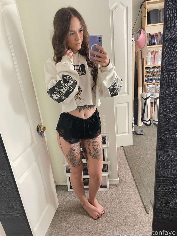 Ashtonfaye - Fansly - 18 Dec, 2021 2