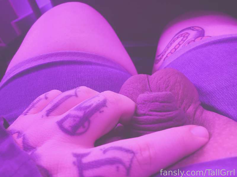 Tallgrrl - Fansly - 05 Sep, 2021