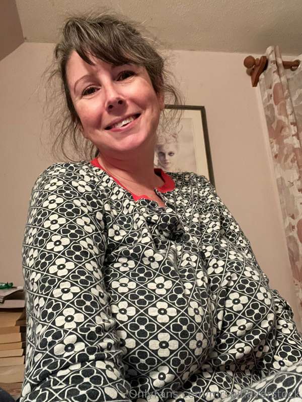 On these cold winter nights, my pajamas are more often cute ..