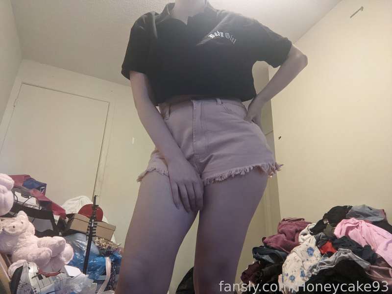 Honeycake93 - Fansly - 17 Dec, 2022 9
