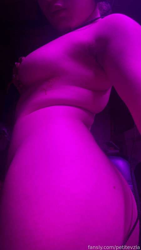 Purplejulieta - Fansly - 08 Feb, 2024