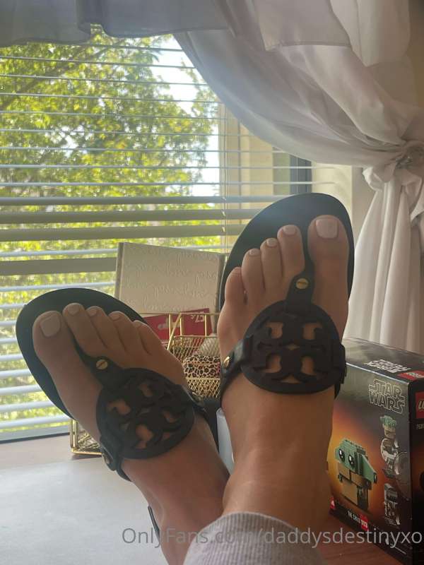 My fav sandals tbh 5