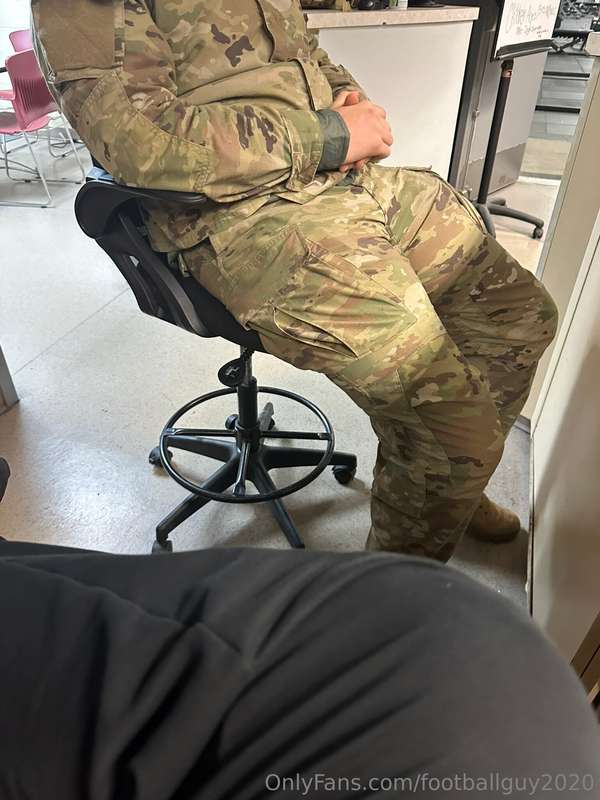 Hot Candid Shots of my buddies and of course my HOT cock! Se.. 7