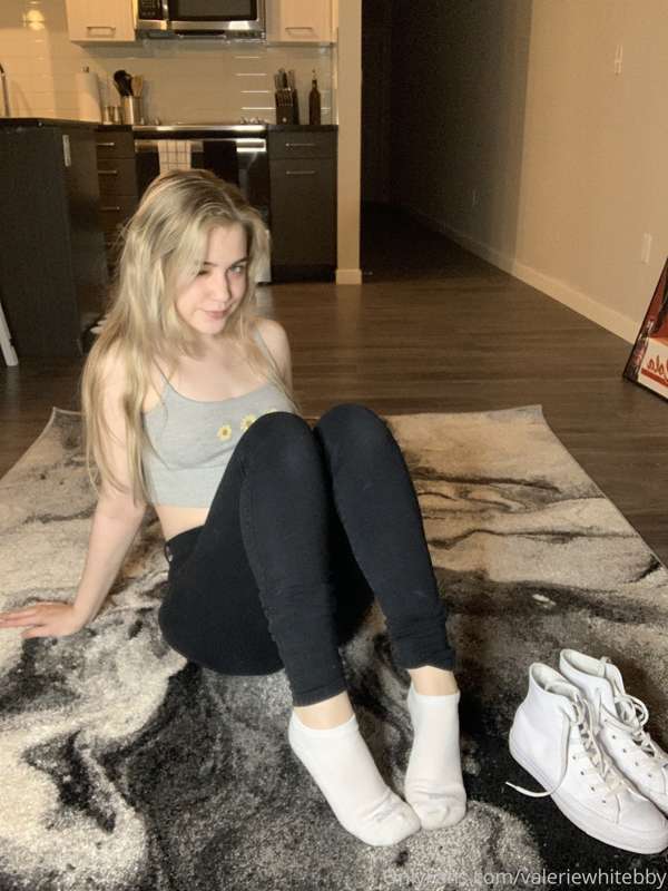 Removing my socks and shoes 💖 33