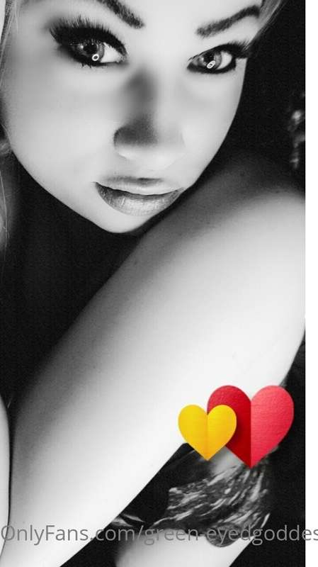 Green-Eyedgoddess - Onlyfans - 25 Jan, 2022