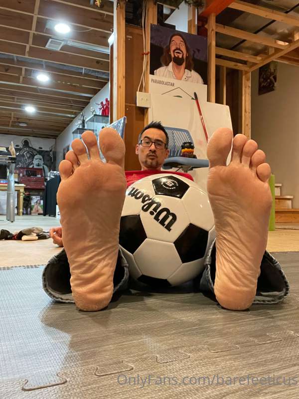 Barefeeticus - Onlyfans - 28 Feb, 2022
