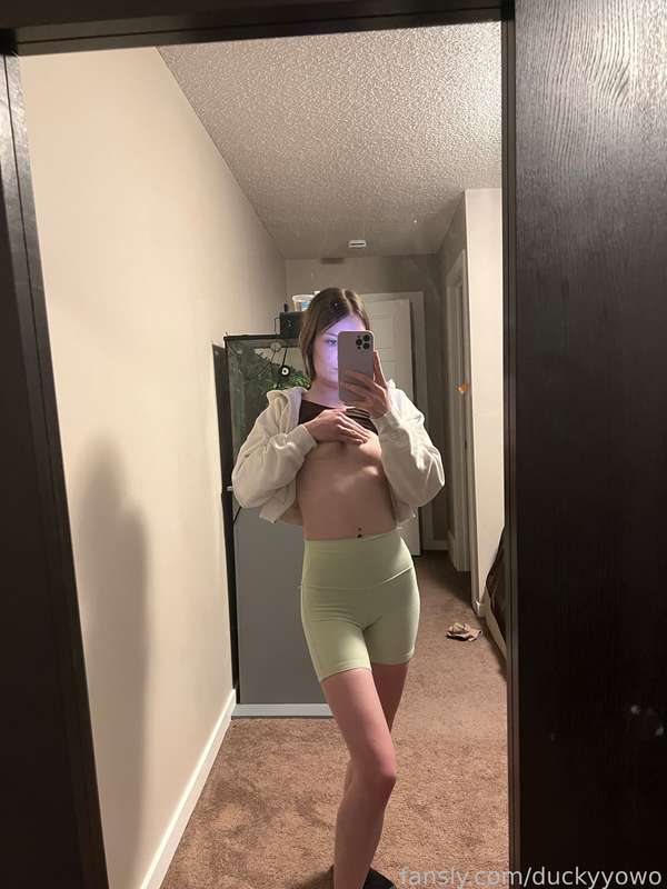 Duckyyowo - Fansly - 29 Apr, 2024
