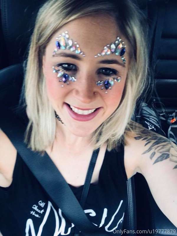 Rave girl 2