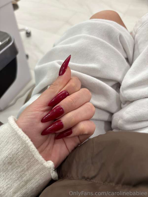 New nails!🤭 who wants to pick and pay for my next nails 2