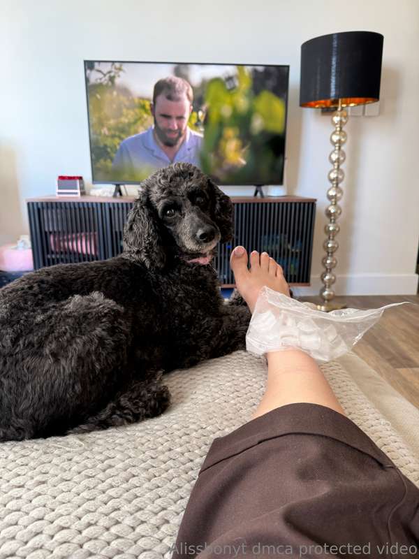 Packing and icing my ankle 🤭 3