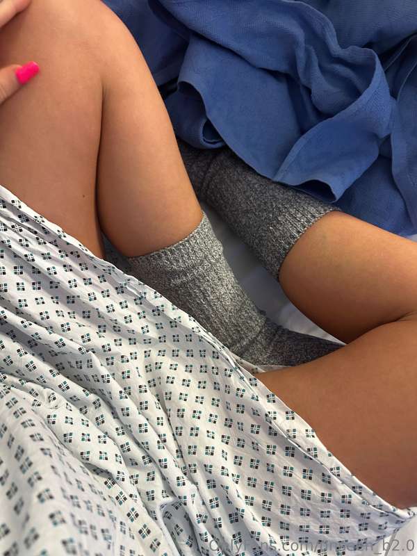 Hospital 🏥 this was earlier this month and I was feeling hor.. 2