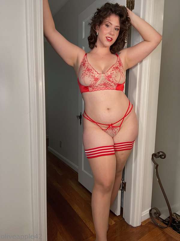 Beckoning you to join me in the bedroom ❤️ 2