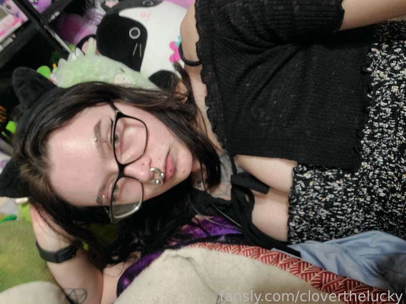 Cloverthelucky - Fansly - 2025-05-12T04:45:31
