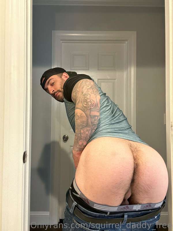 Tip 10$ and get a brand new naughty bundle 💦😈💦 5+ photos and..