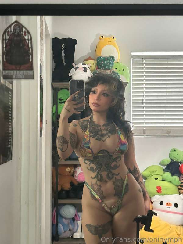 found this rainbow bikini 🥴 7
