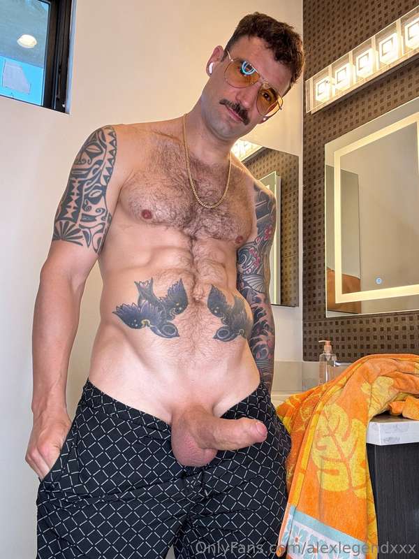 Can I work my cock out in your mouth this morning?😈💦💦