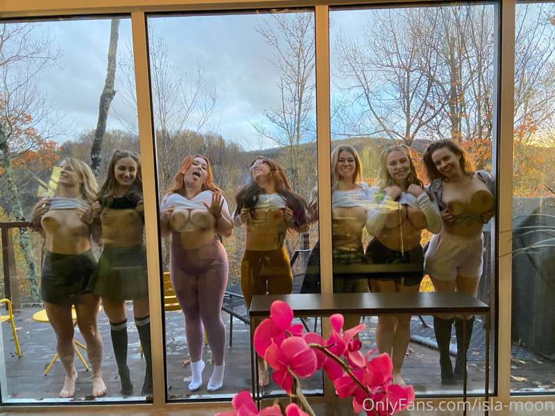 POV You put us in a time out outside cuz we were too horny 😈.. 2