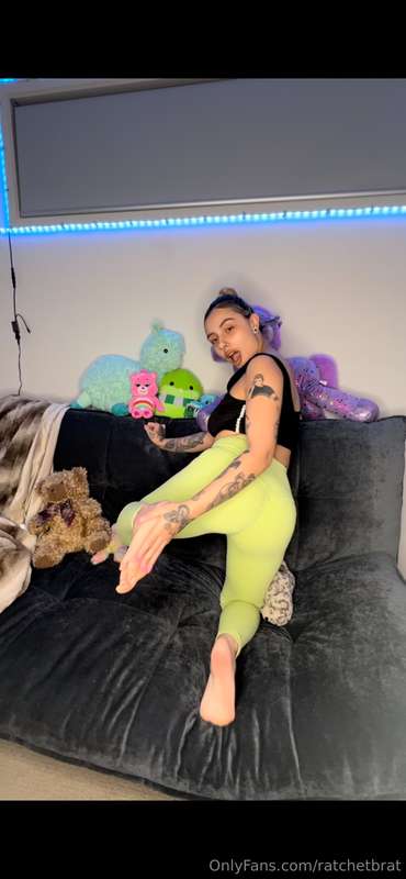 Are you a foot guy? 😈 2