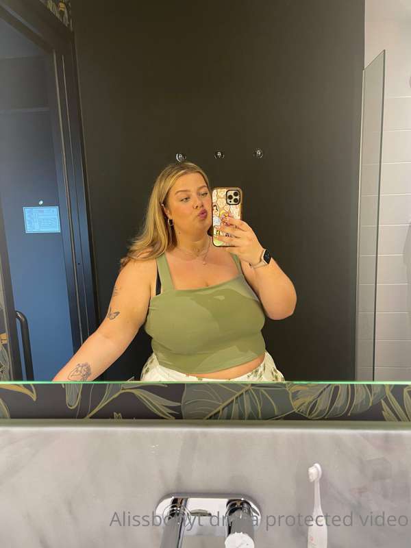 Alissbonyt - Onlyfans - 23 Aug, 2022 3