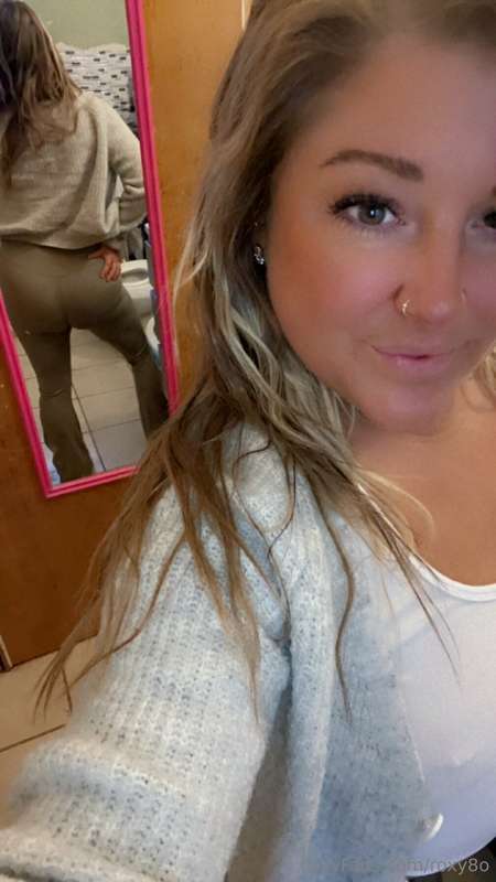 Enjoy 😈 tips welcome, but not required 😊💋 2