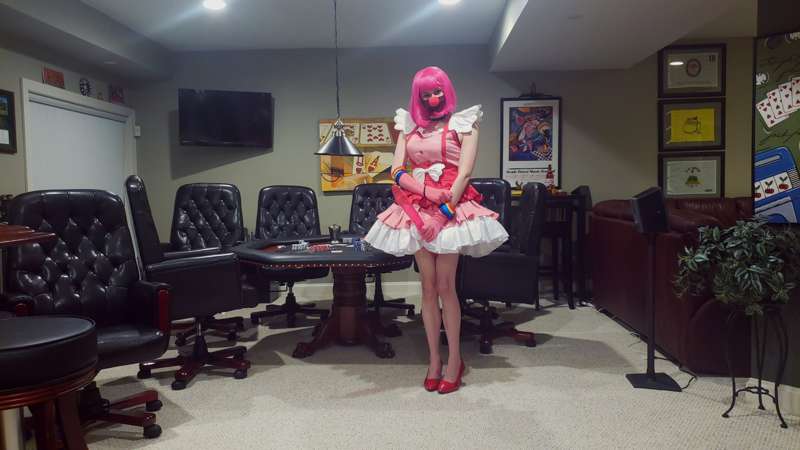 One, two, BLOOON~!

Here's my Geiru Toneido cosplay! This mi.. 21