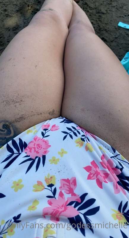 🌊☀️🏖🐶🦴💦🔥🍑 5