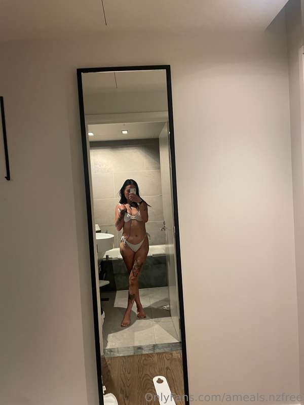 FREE NUDES FOR VALENTINES ❤️🤪 4